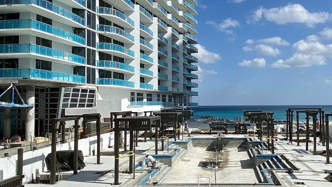 Commercial resort pool with multiple water features